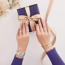 Buttercup Setting Diamond Bracelet, 14K Yellow Gold New