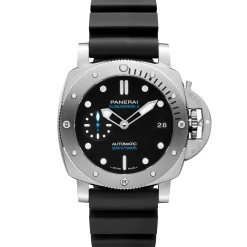 Panerai Submersible Black Dial Rubber Steel Watch, 42mm New