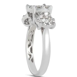 Round Diamond Engagement Ring, 14K White Gold New
